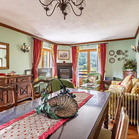 Awesome Three Bedroom In * Courmayeur