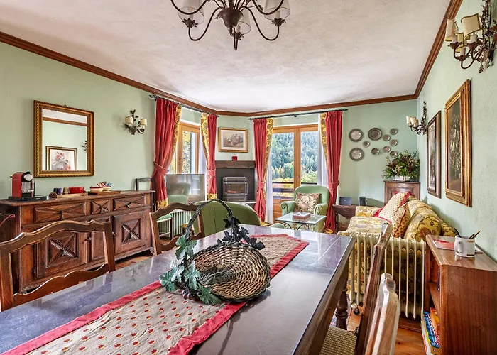 Awesome Three Bedroom In * Courmayeur